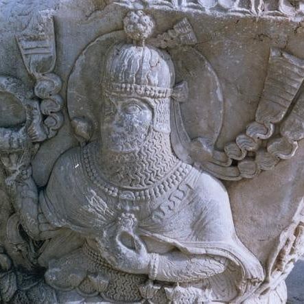 یکی دیگر از خدایان ایران باستان بهرام یا ورثرغنه است